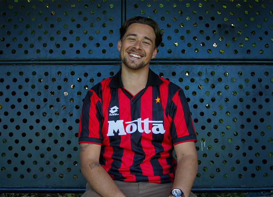 Football Shirt Collector | Zekey