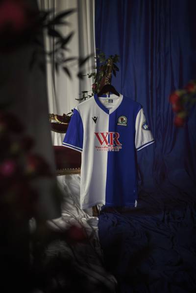 blackburn_rovers_25_26_macron_home_kit_j.jpg