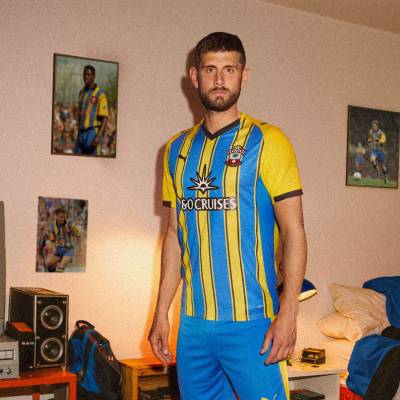 southampton_25_26_puma_away_kit_a.jpg