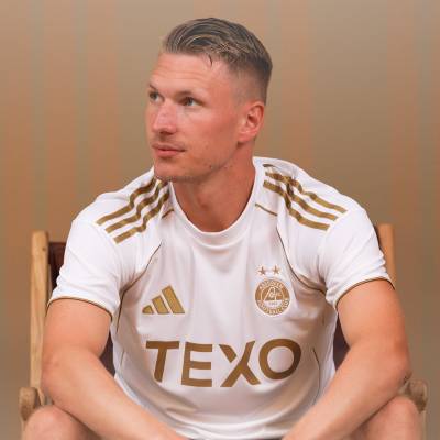 aberdeen_25_26_adidas_third_kit_b.jpeg