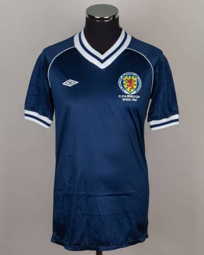 kenny_dalglish_1982_world_cup_scotland_match_worn_shirt_2.jpeg