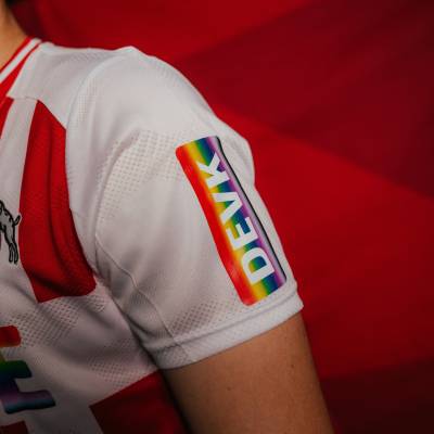fc_koln_25_26_hummel_diversity_shirt_b.jpeg
