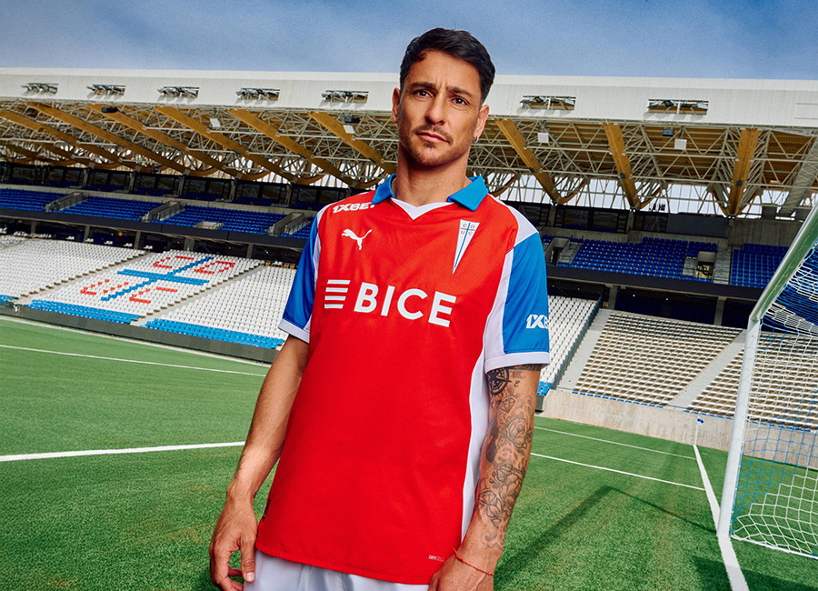 Universidad Católica 2026 Puma Away kit