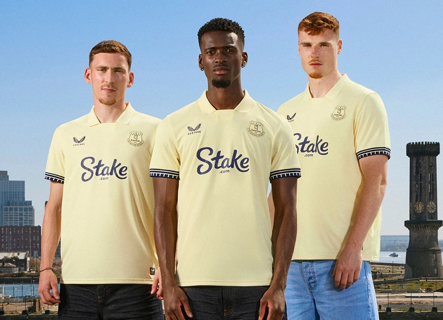 Everton 25/26 Castore Away Kit