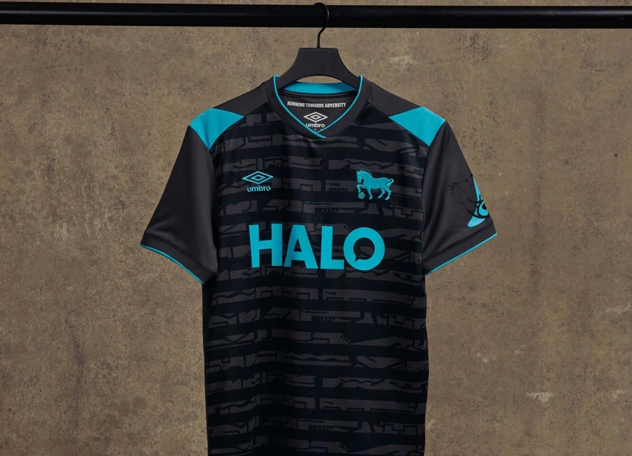 Ipswich Town 25/26 Umbro Third Kit